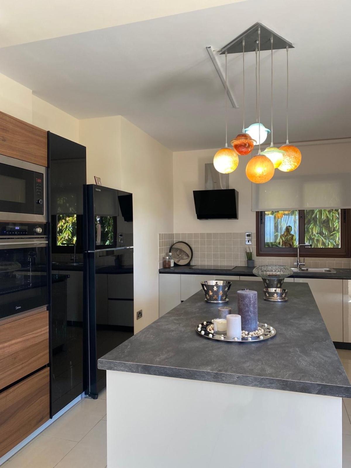 איה נאפה Ionion Beachfront Villa מראה חיצוני תמונה